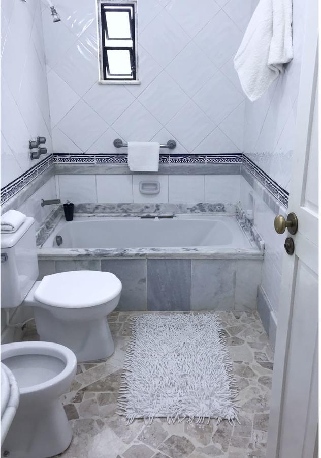 Casa Grecia Pousada บอมบินญัส ภายนอก รูปภาพ